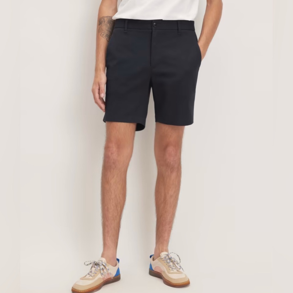 Everlane Slim Fit Performance Chino - 7” - Navy